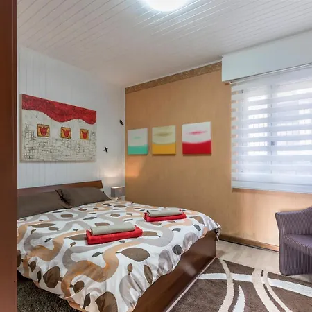 Casa Heli I شقة سان زينو دي مونتانا